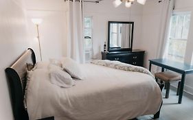 Private Room - Downtown 1Br 1Bath